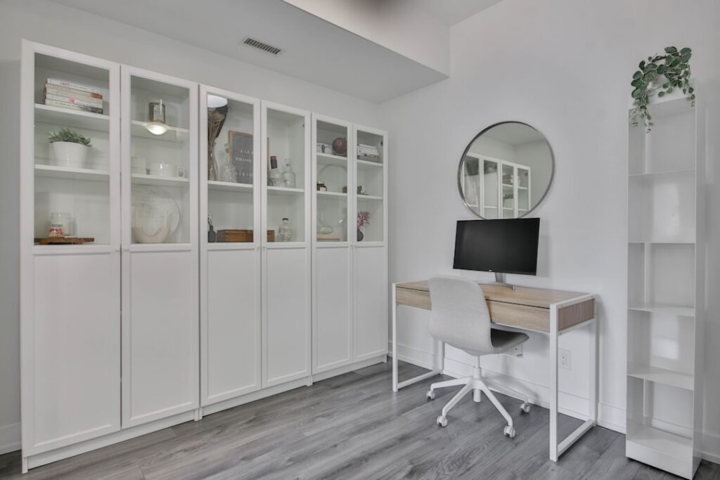 Luxury HVAC Scenting: Elevating Grand Estates Pure Aroma - luxury minimalist interior